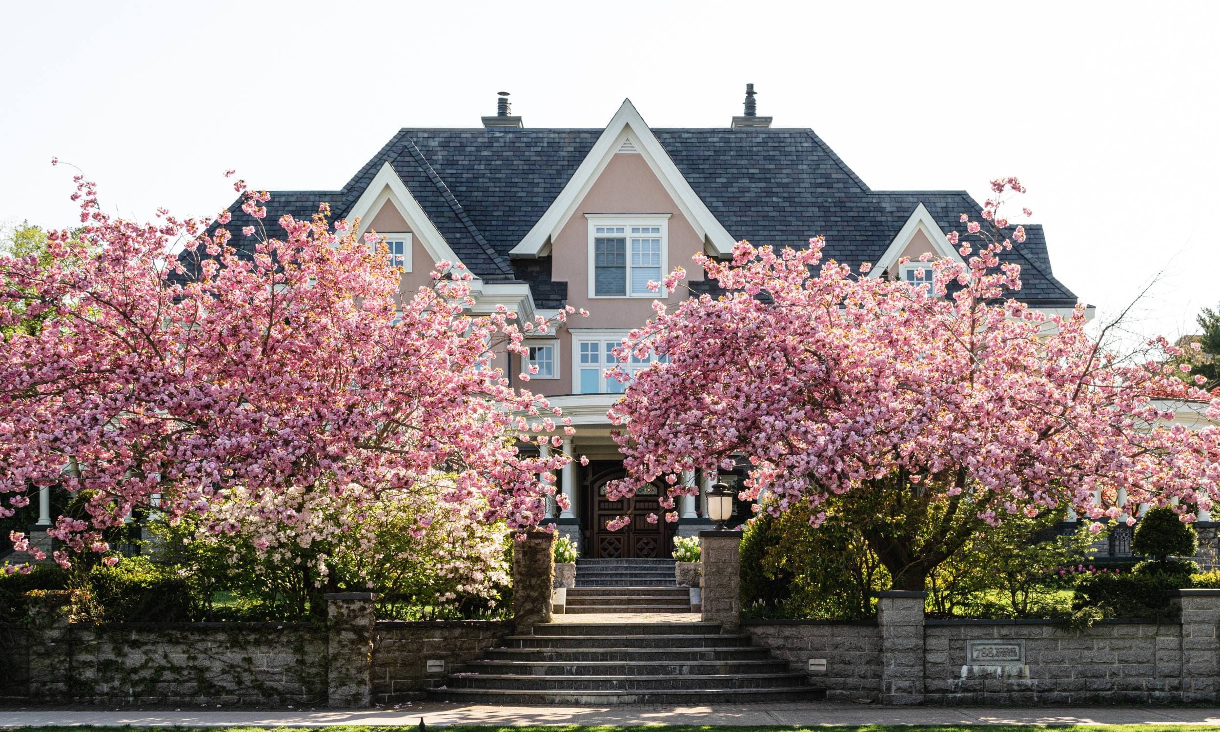 Newly installed asphalt shingle roof on a home in Toronto